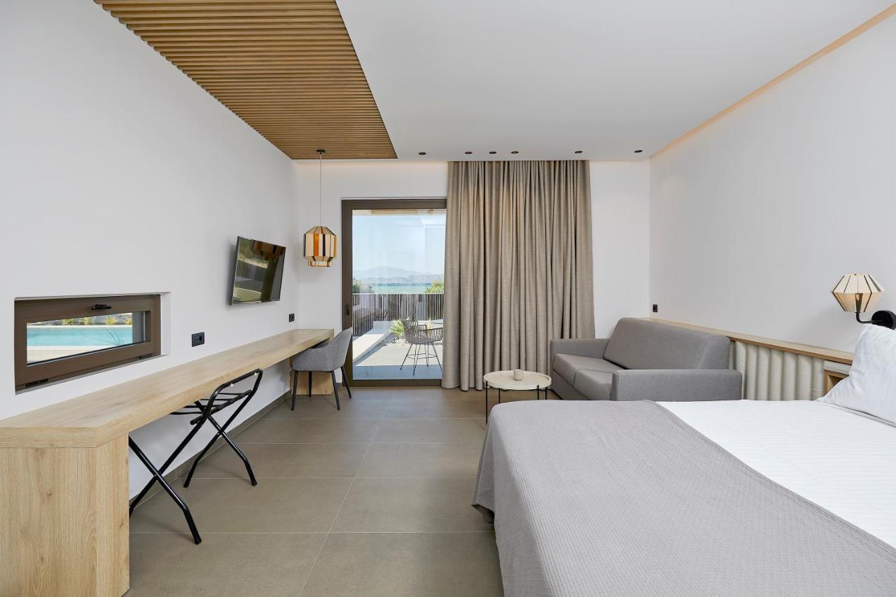 Mare Suites Lechaio Zewnętrze zdjęcie