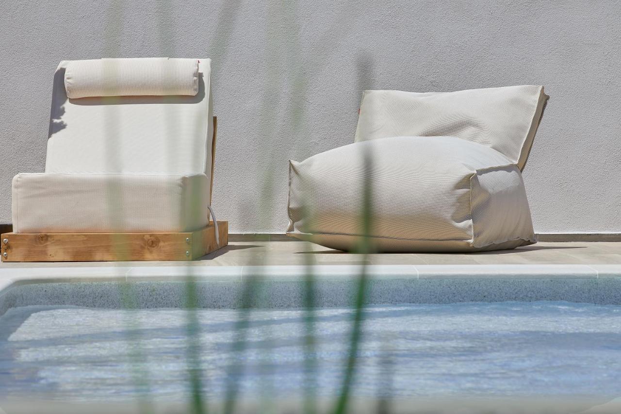 Mare Suites Lechaio Zewnętrze zdjęcie